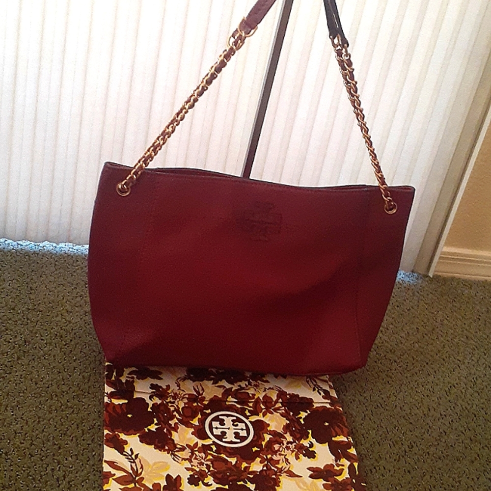 TORY BURCH McGraw Burgandy Red Gold accent leather tote